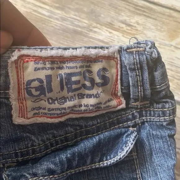 Y2K toddler  Guess jeans - Picture 4 of 5